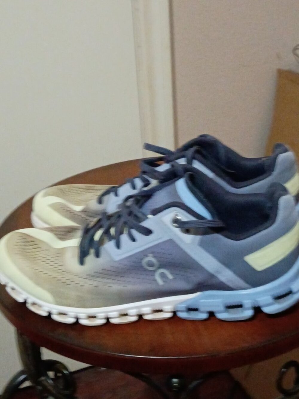 Womens On Cloudflow Blue Ombre Athletic Running Gym Road Sneakers Shoes Size 8 - Picture 8 of 15